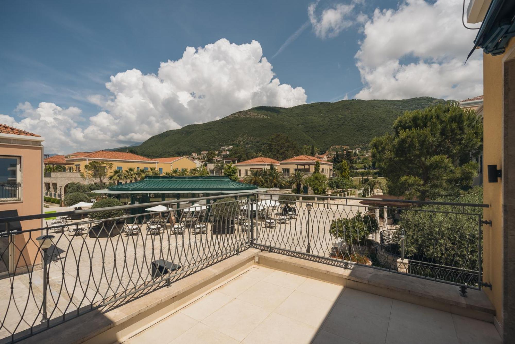 Portonovi Resort ヘルツェグ・ノヴィ エクステリア 写真